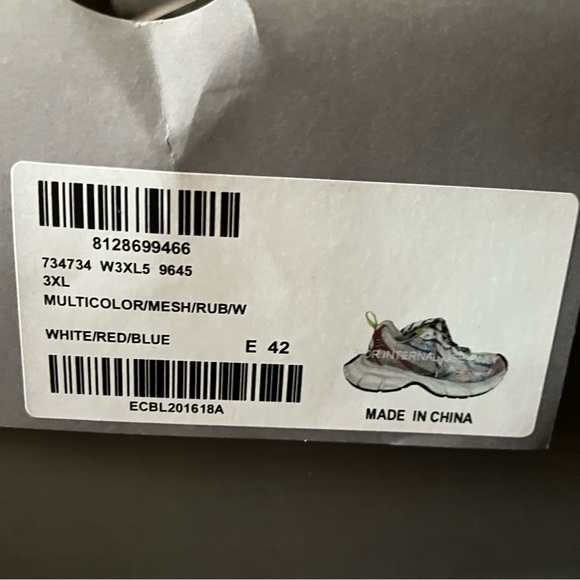 Balenciaga 3xl - Picture 1 of 5